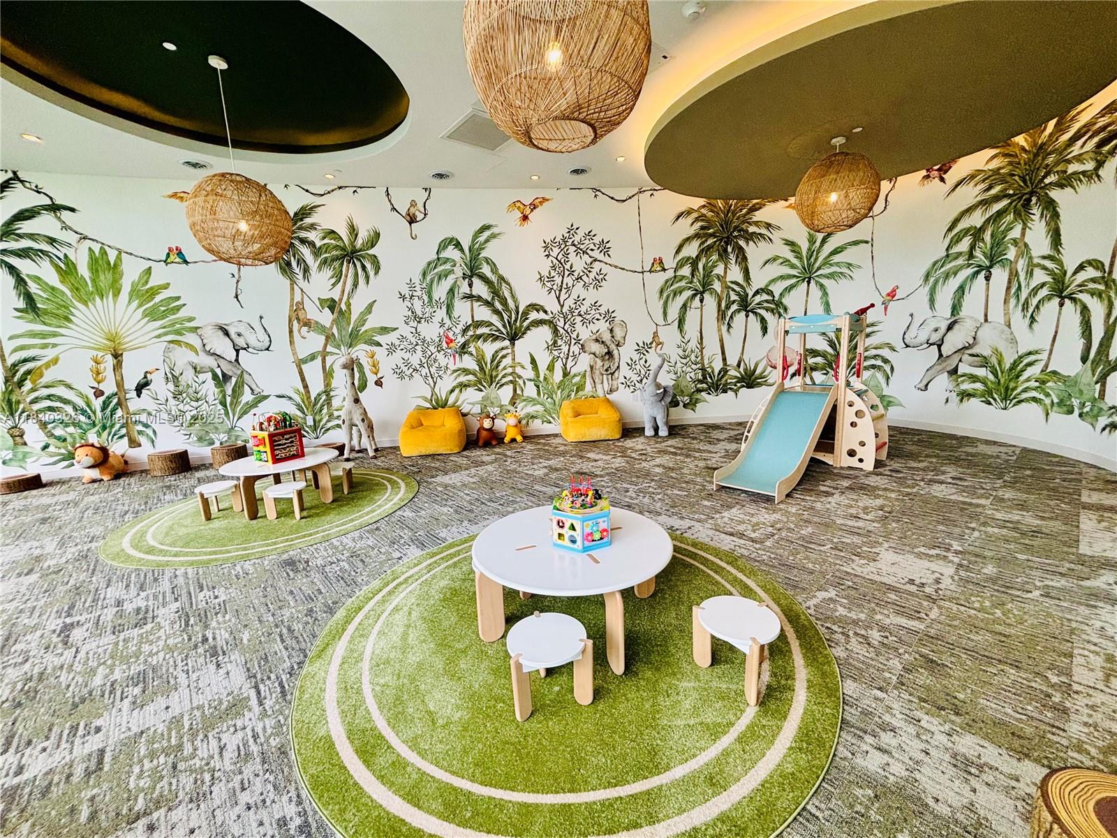 ARIA RESERVE SOUTH - Residential