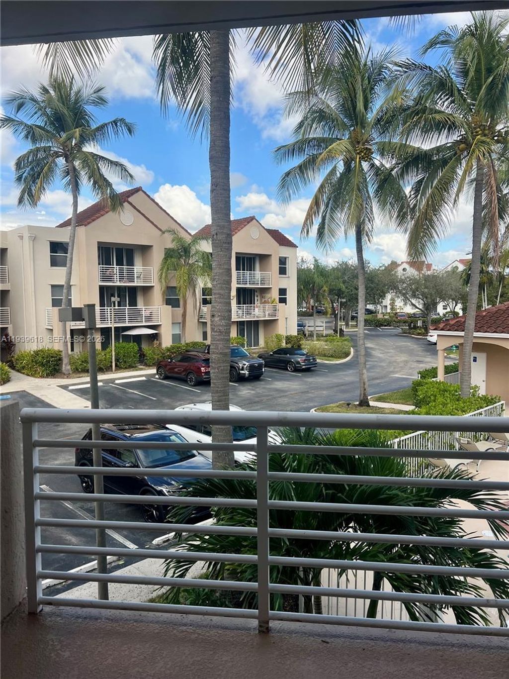 Photo of 2711 Ocean Club Blvd #207, Hollywood, FL 33019 (MLS # A11939618)