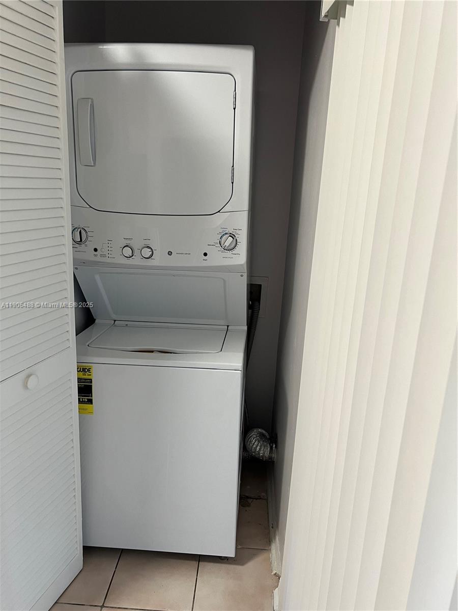 Coconuts - Residential Lease