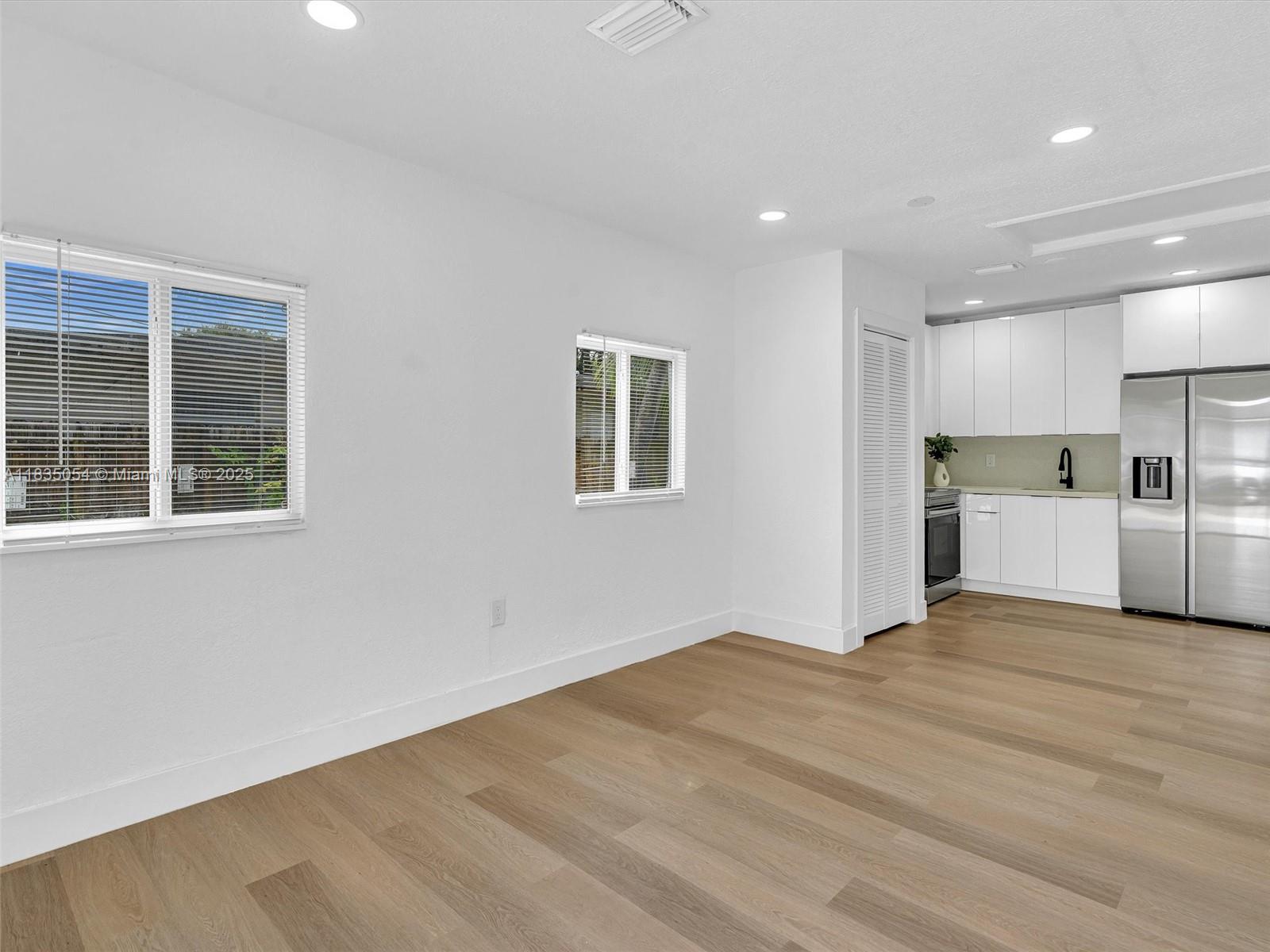 470 NE 165th St .