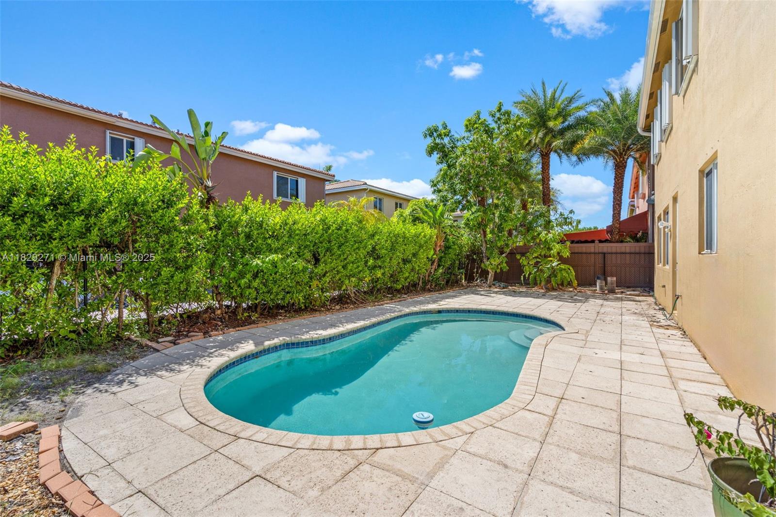 20530 NW 12th Ct
