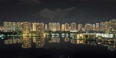 Photo of 18041 Biscayne *Marina & Condo Combo Blvd #PH01, Aventura, FL 33160 (MLS # A12003728)