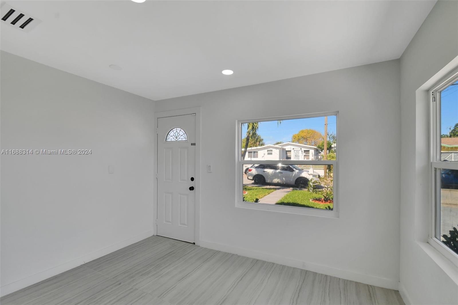 LAKEVIEW RIDGE - Residential