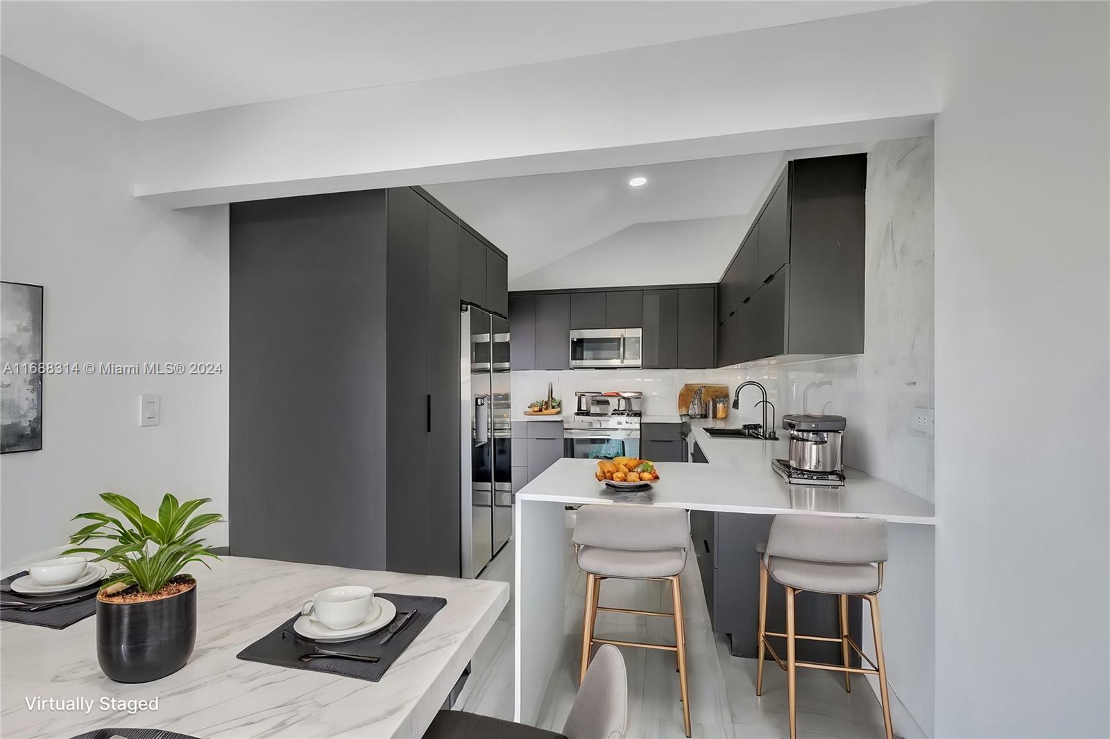LAKEVIEW RIDGE - Residential