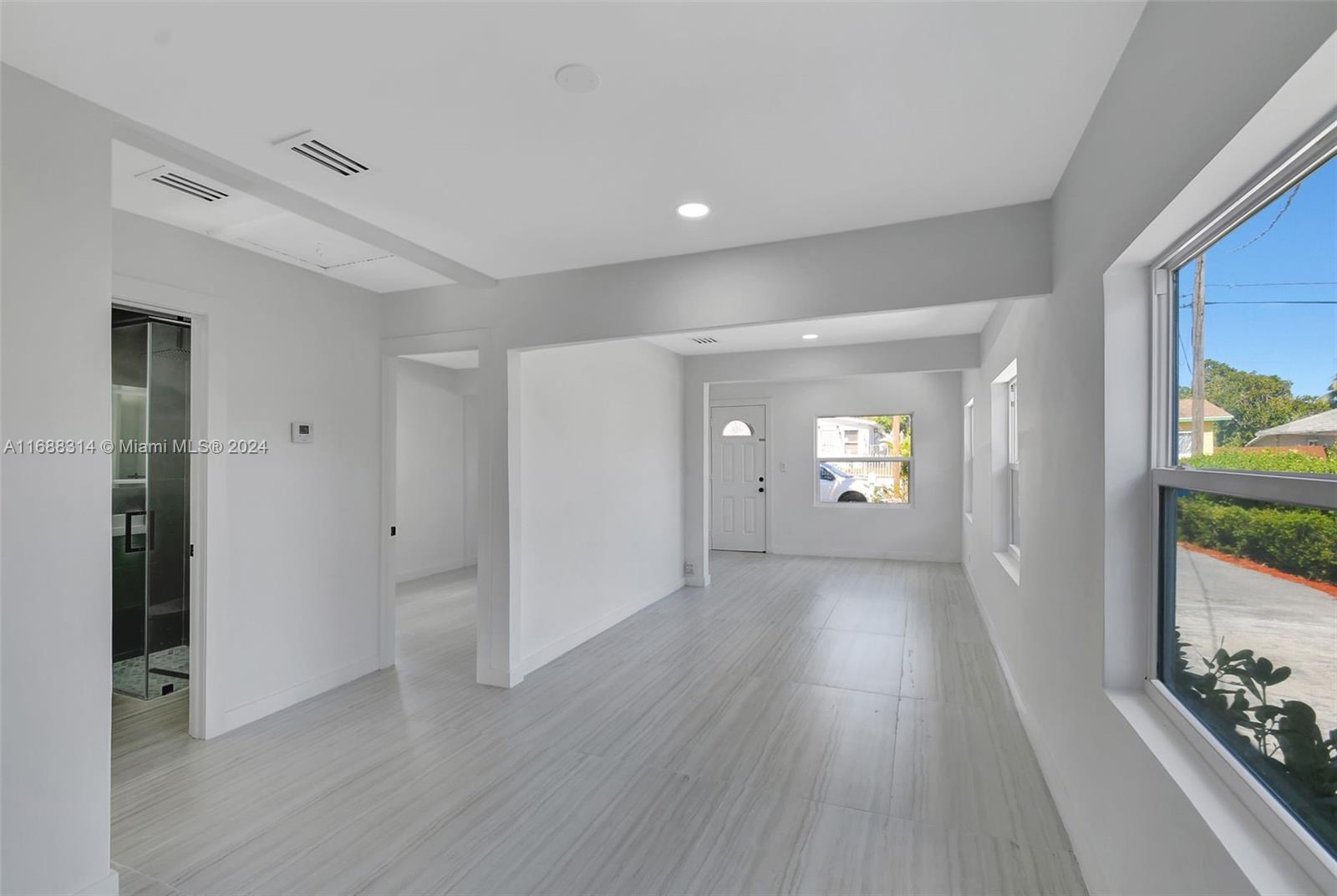 LAKEVIEW RIDGE - Residential