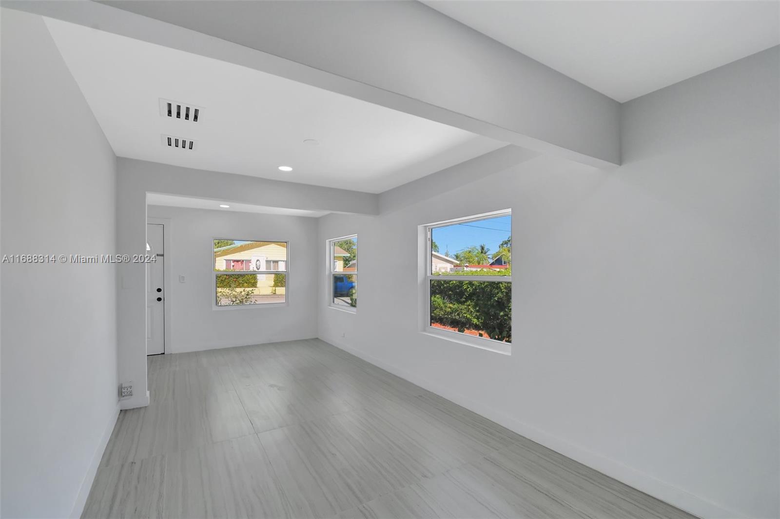 LAKEVIEW RIDGE - Residential