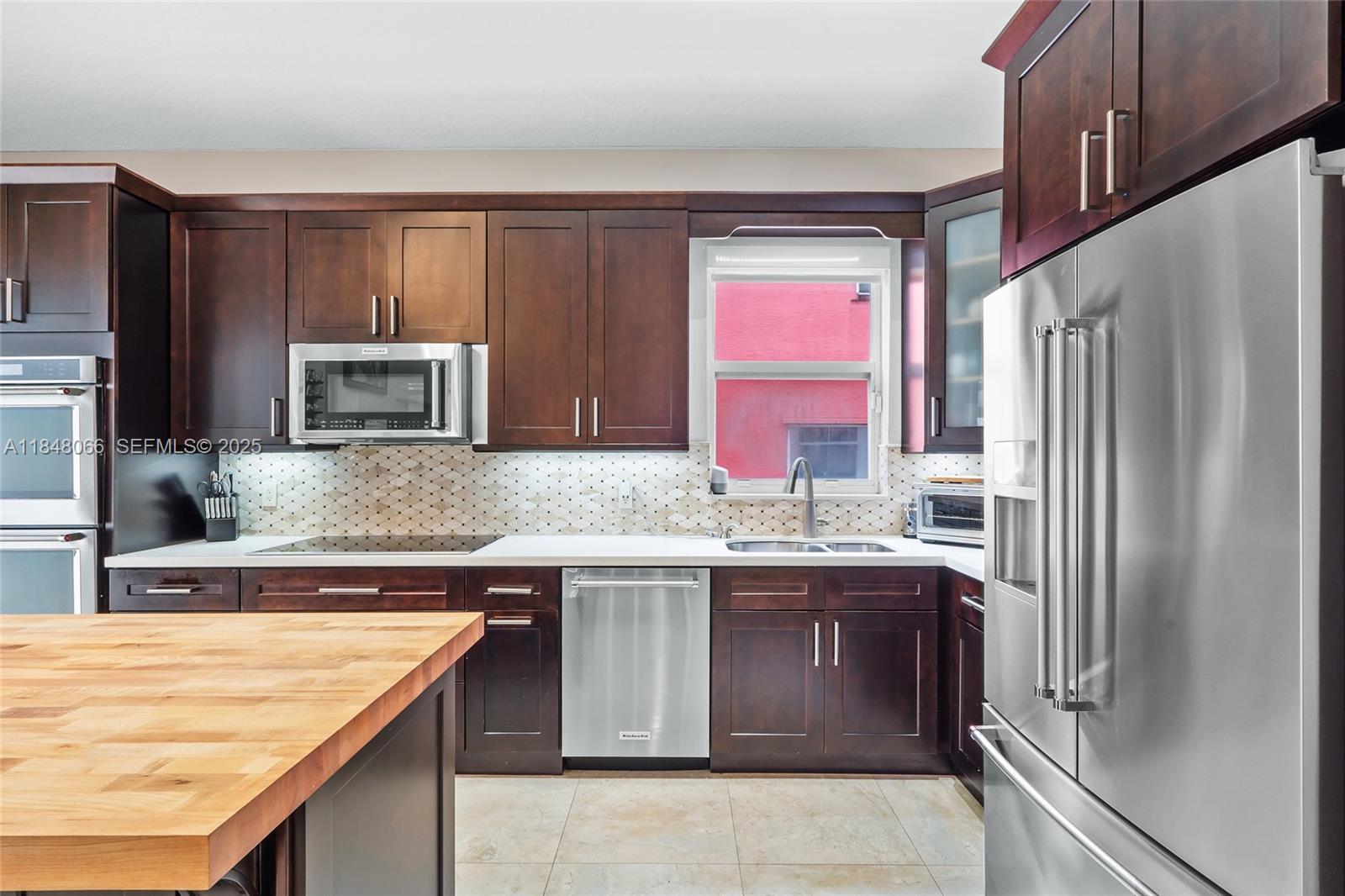 RIVIERA ISLES II - Residential