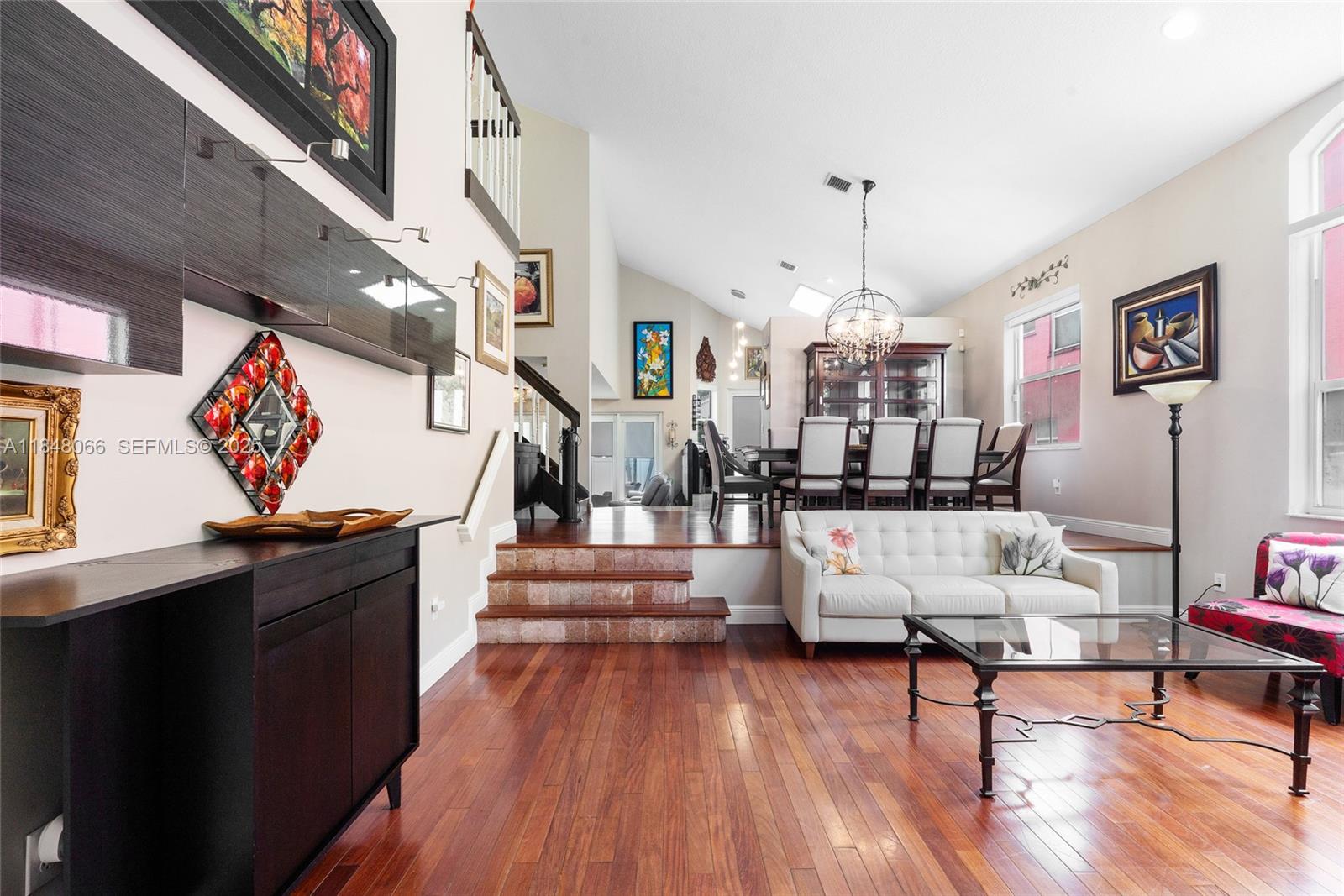 RIVIERA ISLES II - Residential