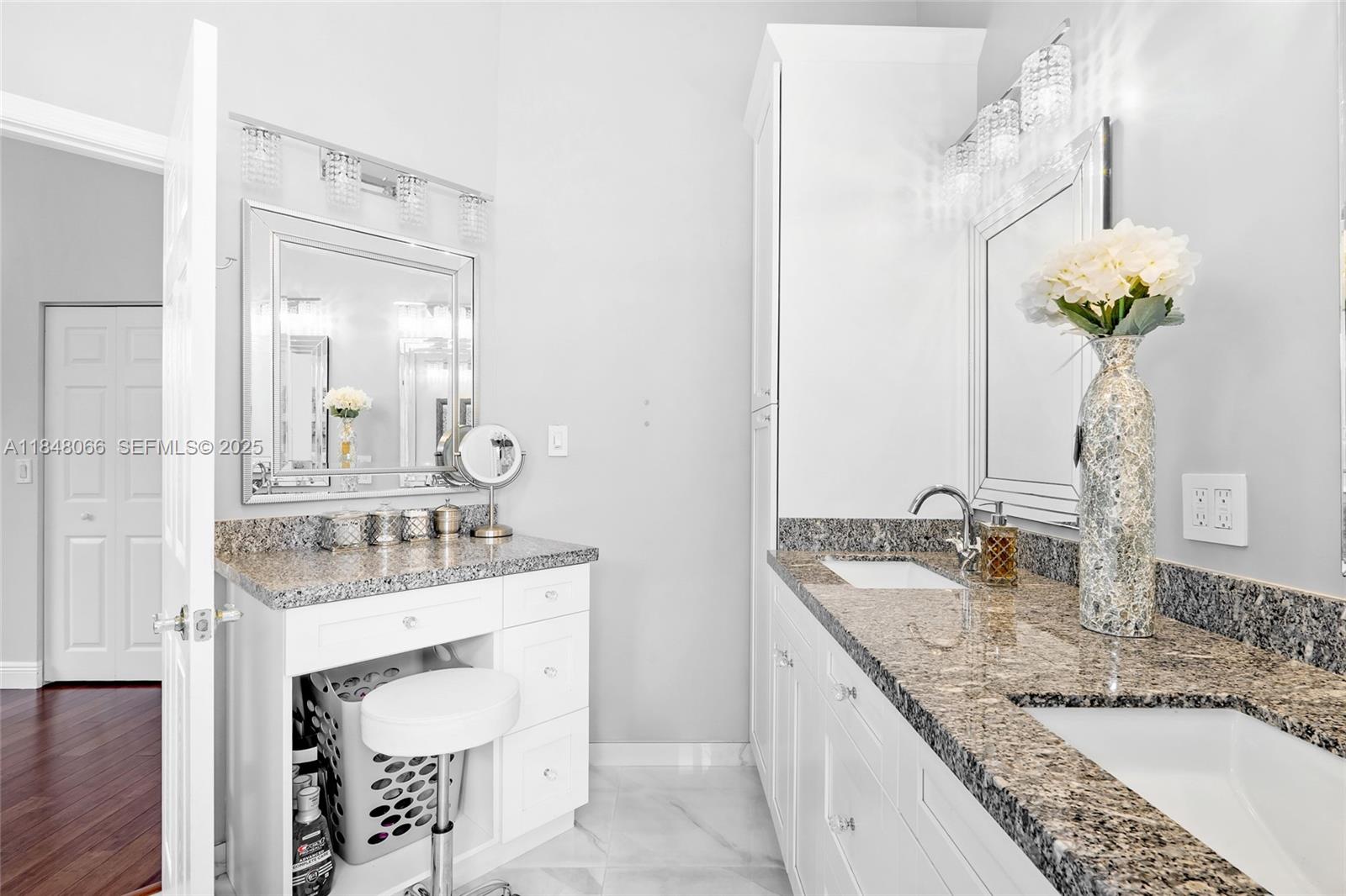 RIVIERA ISLES II - Residential