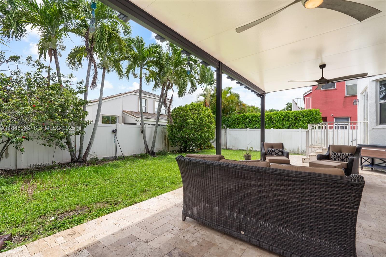 RIVIERA ISLES II - Residential