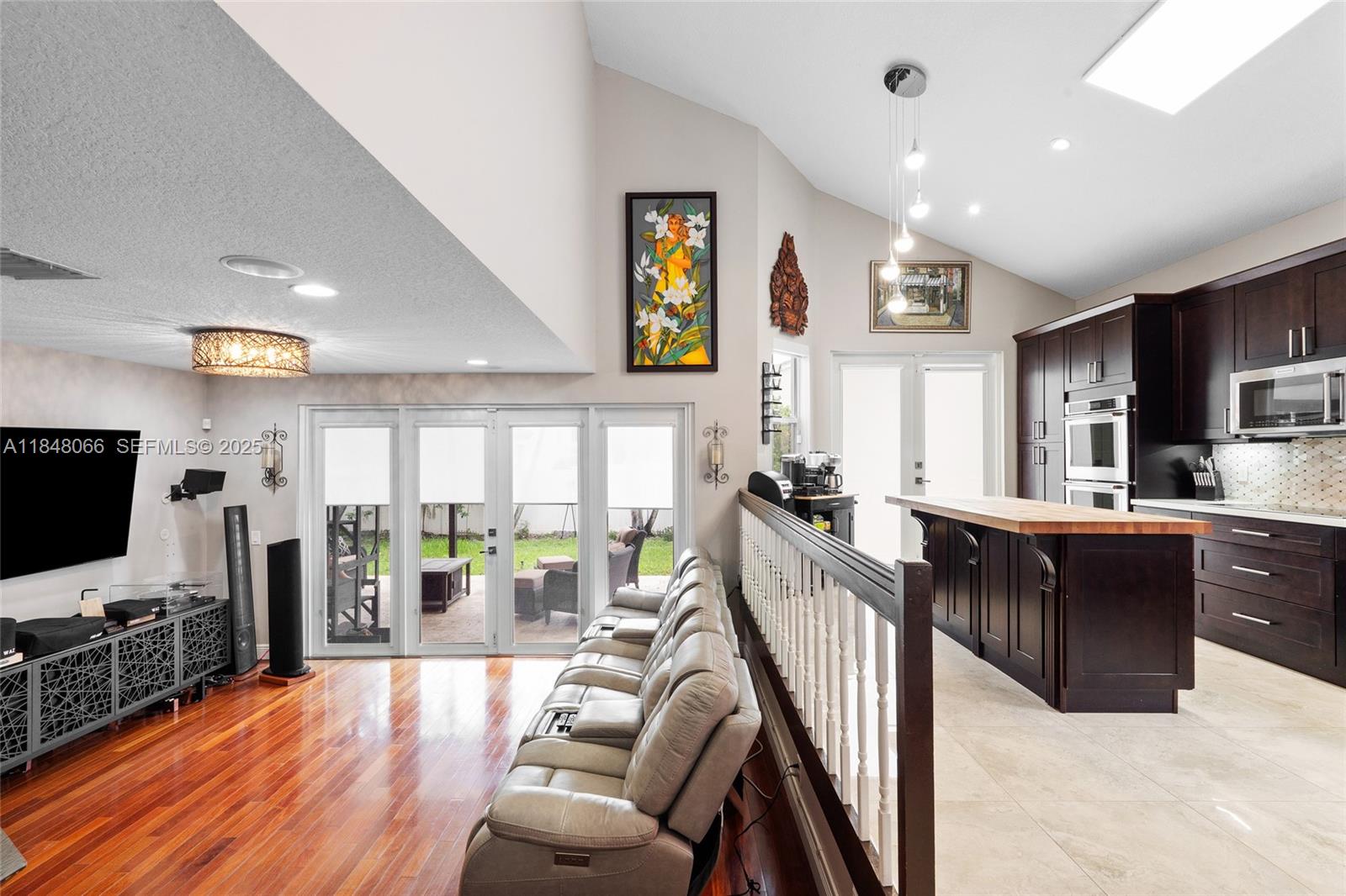 RIVIERA ISLES II - Residential