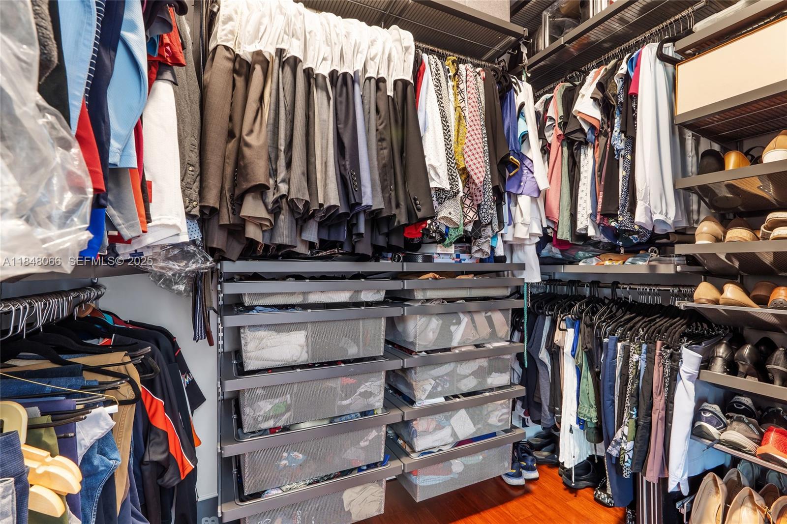 RIVIERA ISLES II - Residential