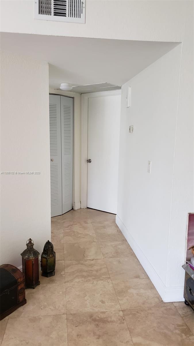 LAS VISTAS AT DORAL CONDO - Residential Lease