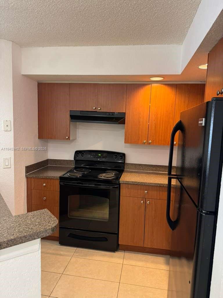 CORAL KEY CONDO - Residential