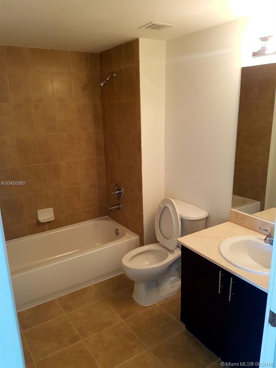 RIVER OAKS MARINA TOWER - Residential Lease