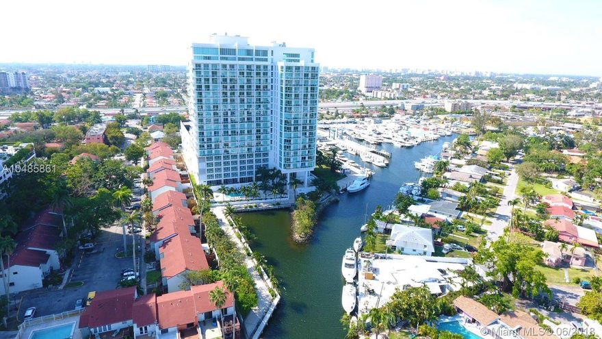 LIVE AT THE HIGH DEMAND RIVER OAKS APARTMENTS AT THE MIAMI RIVER , MODERN 2/2 W HIGH CEILINGS,OPEN KITCHEN,W/D INSIDE UNIT,STUNNING CITY & RIVER VIEWS.  PET FRIENDLY BUILDING UP TO 60 LB ** ONLY $600 DEPOSIT. BASE ON A GOOD CREDIT , READY TO MOVE IN."1 MONTH FREE MOVING SPECIAL UNTIL   6.30.18. THIS PRICE $2,215.00 ITS BASE ON 13 MONTH LEASE , 1 MONTH FREE ITS ALREADY APPLY . REGULAR PRICE IS $2,400.00.