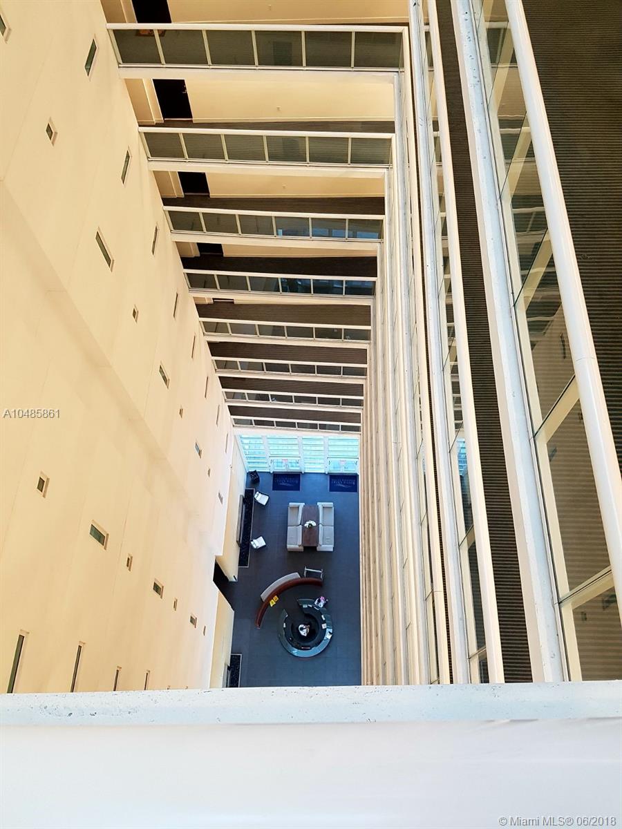 RIVER OAKS MARINA TOWER - Residential Lease