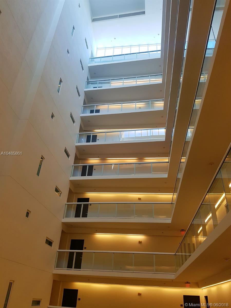 RIVER OAKS MARINA TOWER - Residential Lease