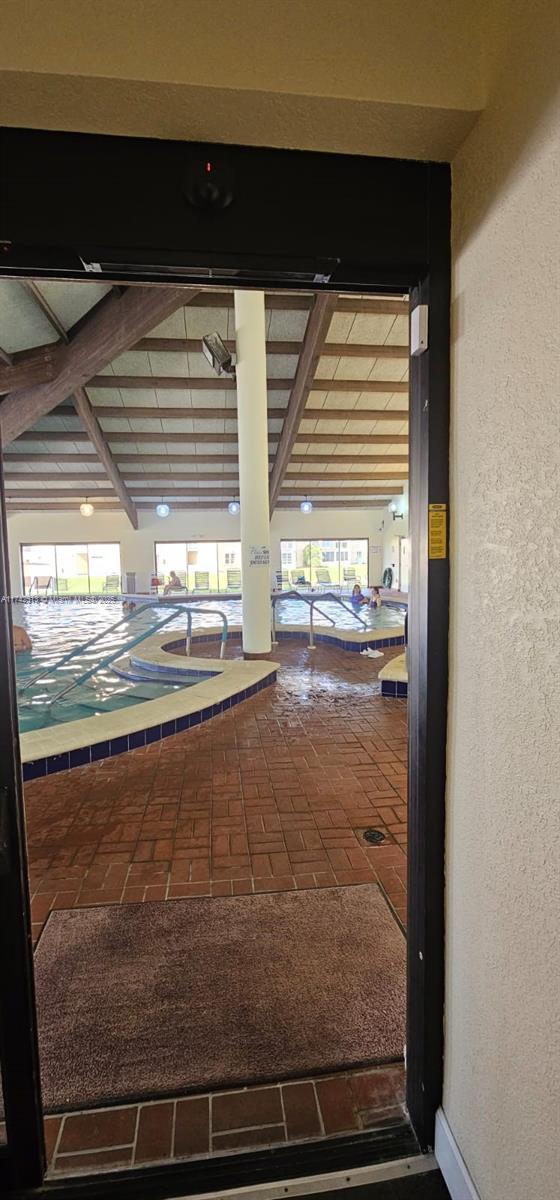 SUNRISE LAKES 116 CONDO - Residential