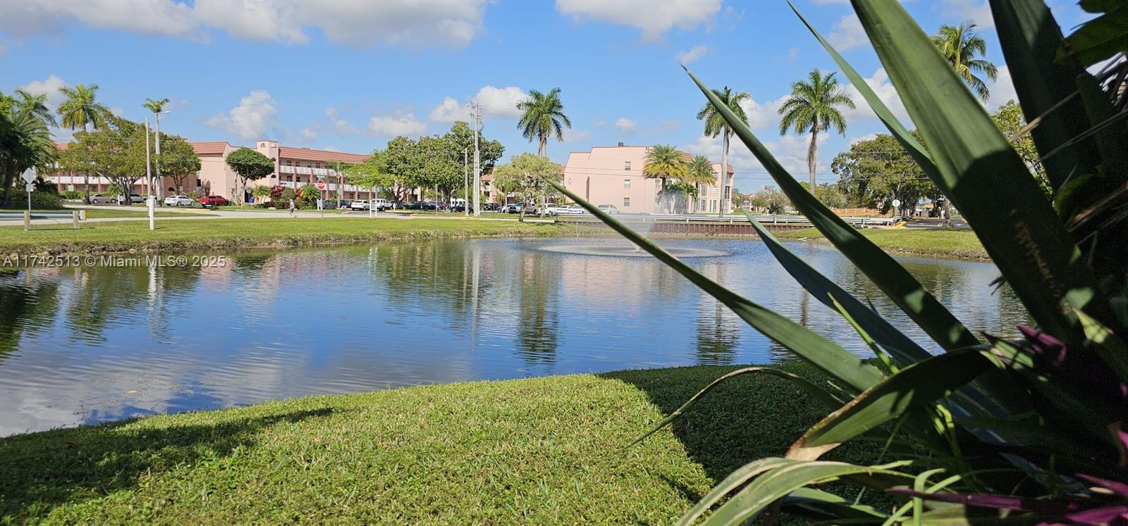 SUNRISE LAKES 116 CONDO - Residential