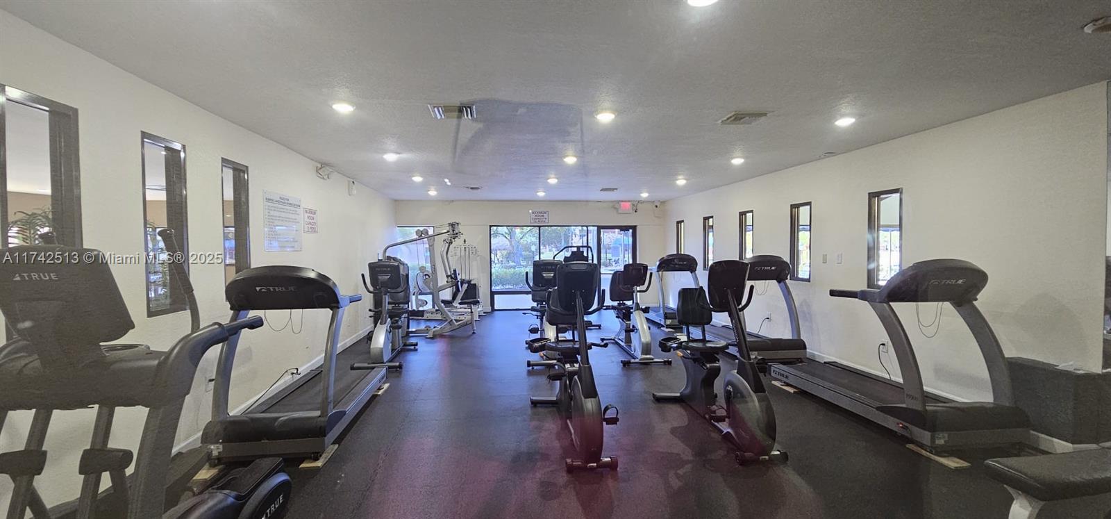 SUNRISE LAKES 116 CONDO - Residential