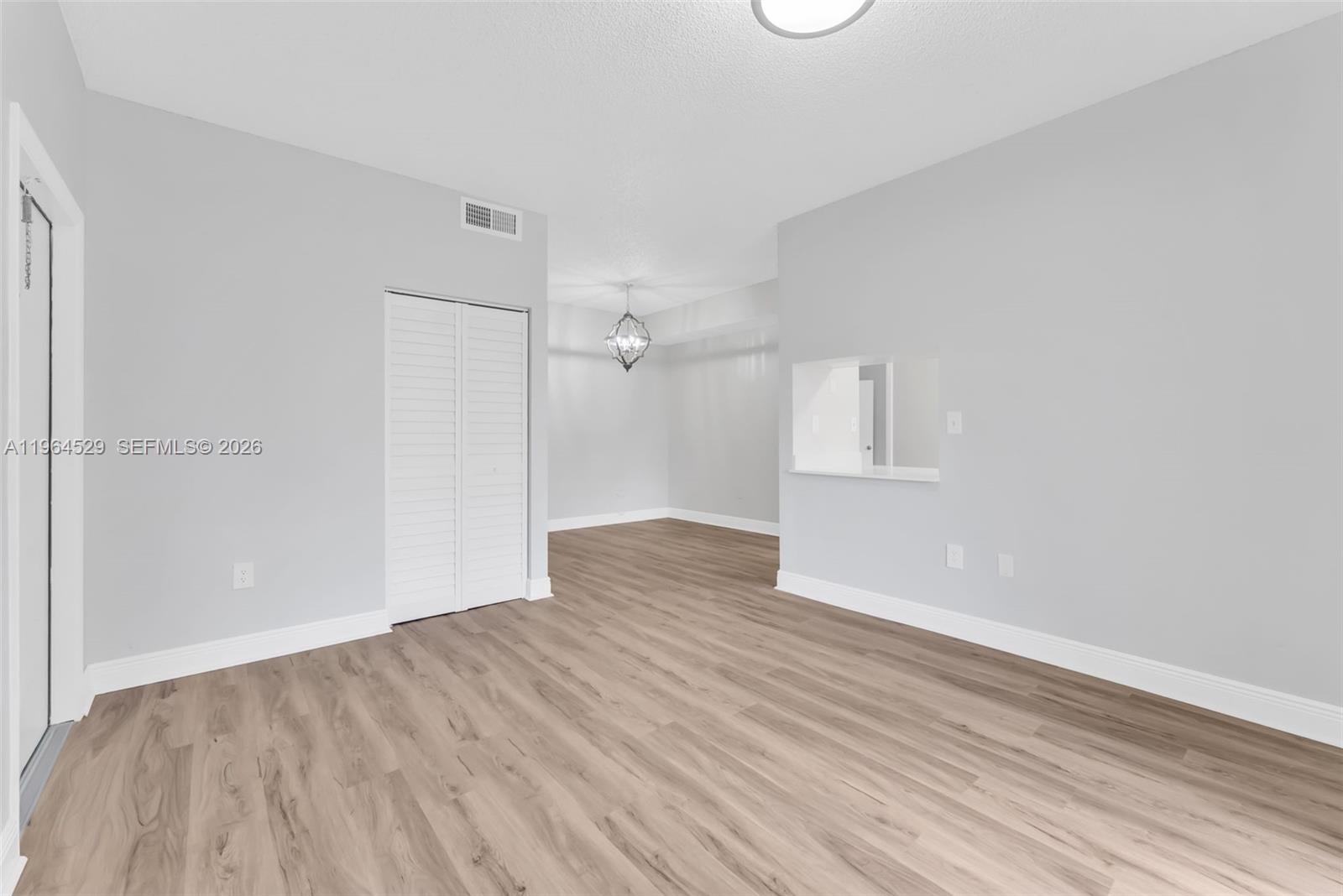 REFLECTIONS AT PEMBROKE P - Residential Lease