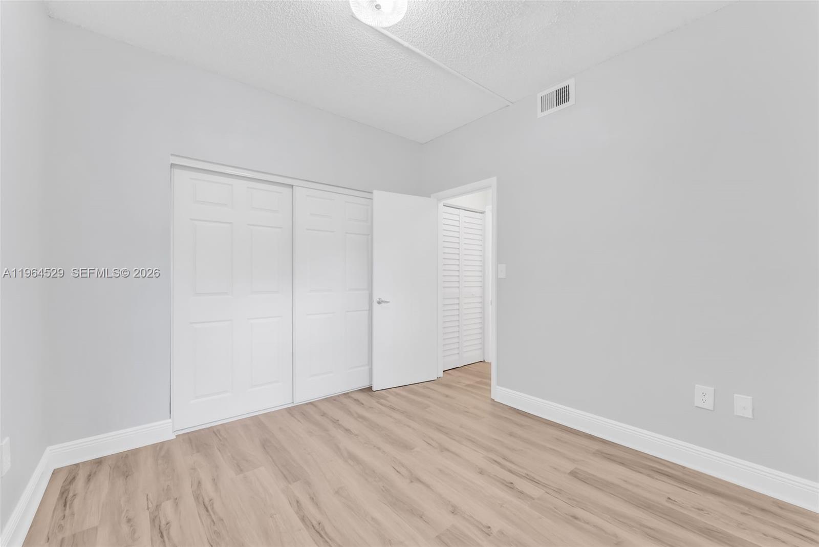 REFLECTIONS AT PEMBROKE P - Residential Lease