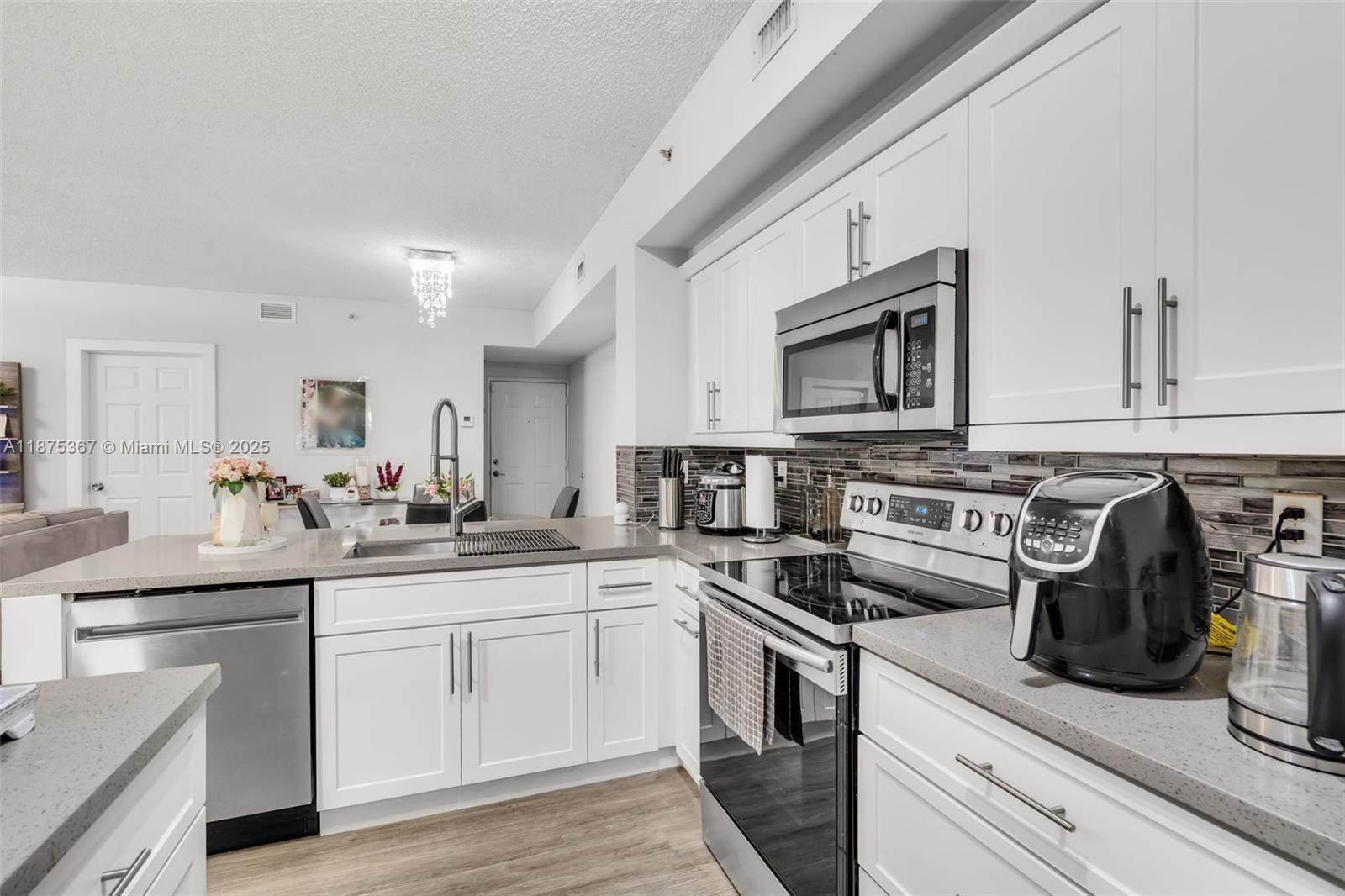 EL-AD RESIDENCES AT MIRAM - Residential