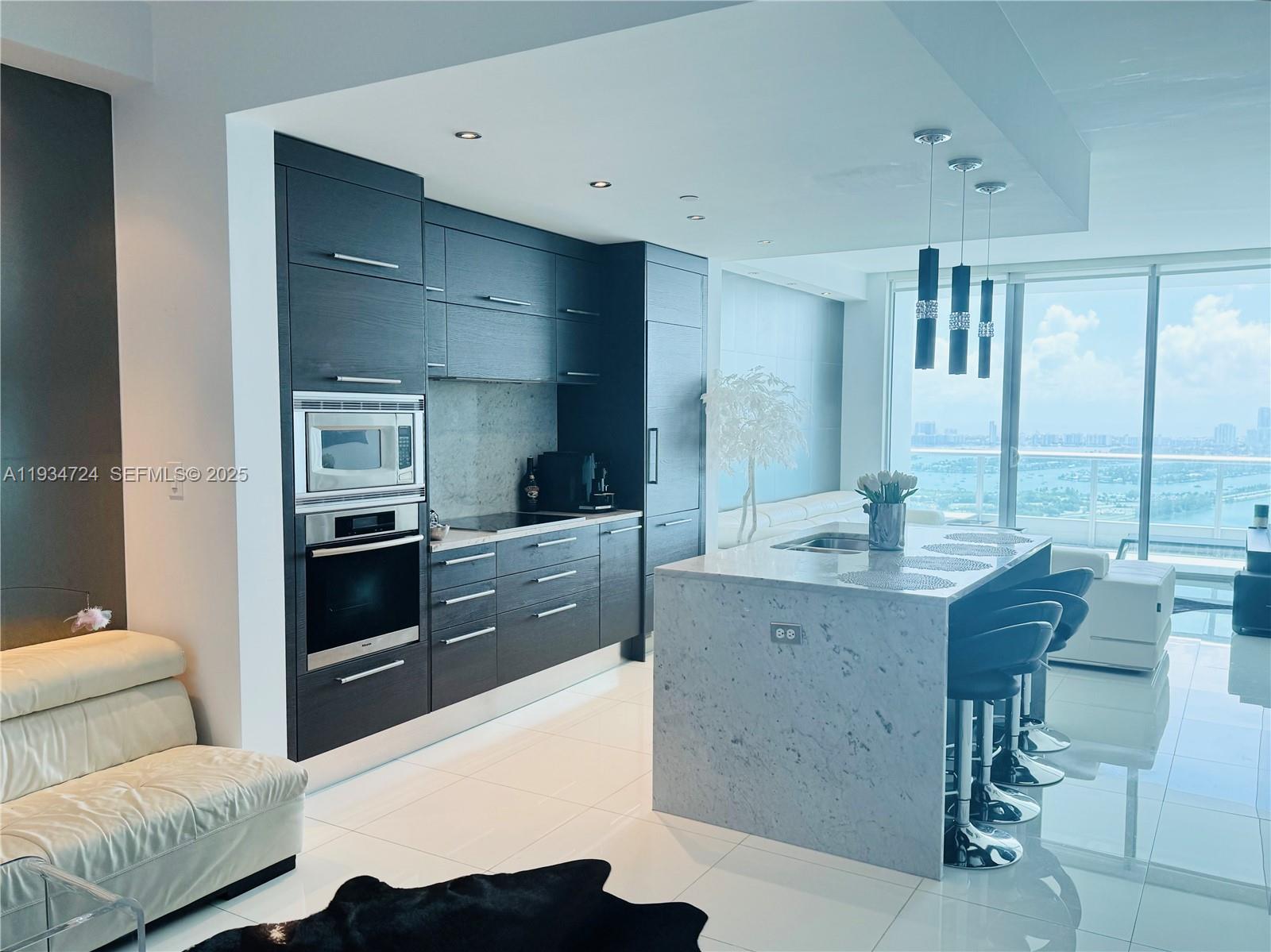 900 BISCAYNE BAY CONDO - Residential