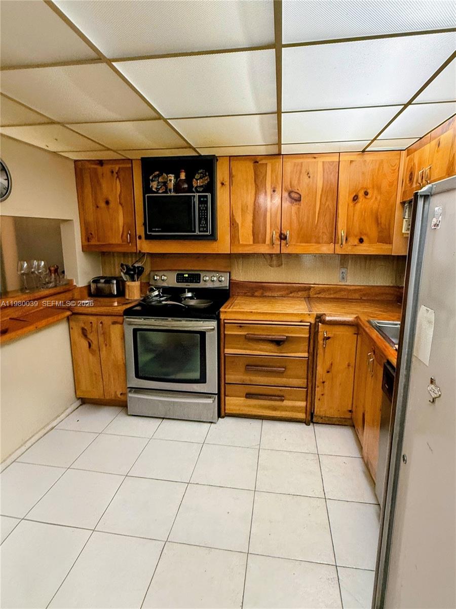 100 Ocean Lane Dr 303