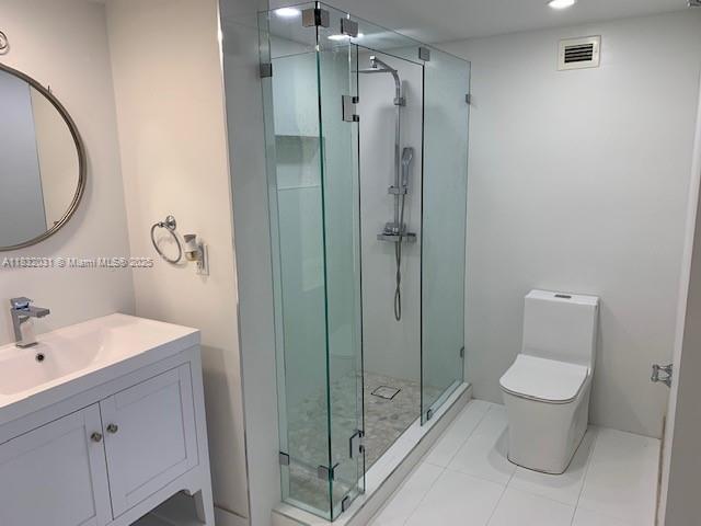 6039 Collins Ave 1737