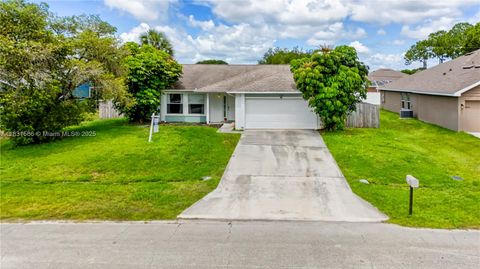 1226 SW Curry St Port St Lucie FL 34983