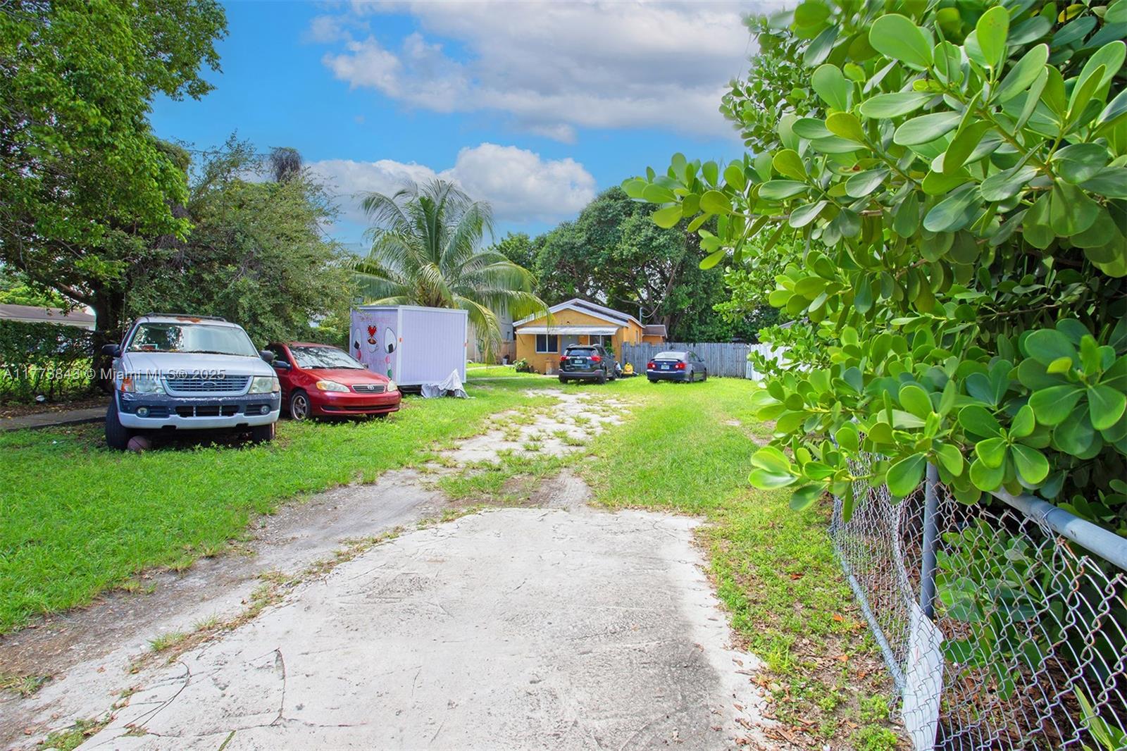 HARWOOD 2ND ADDN TO RIVER - Residential