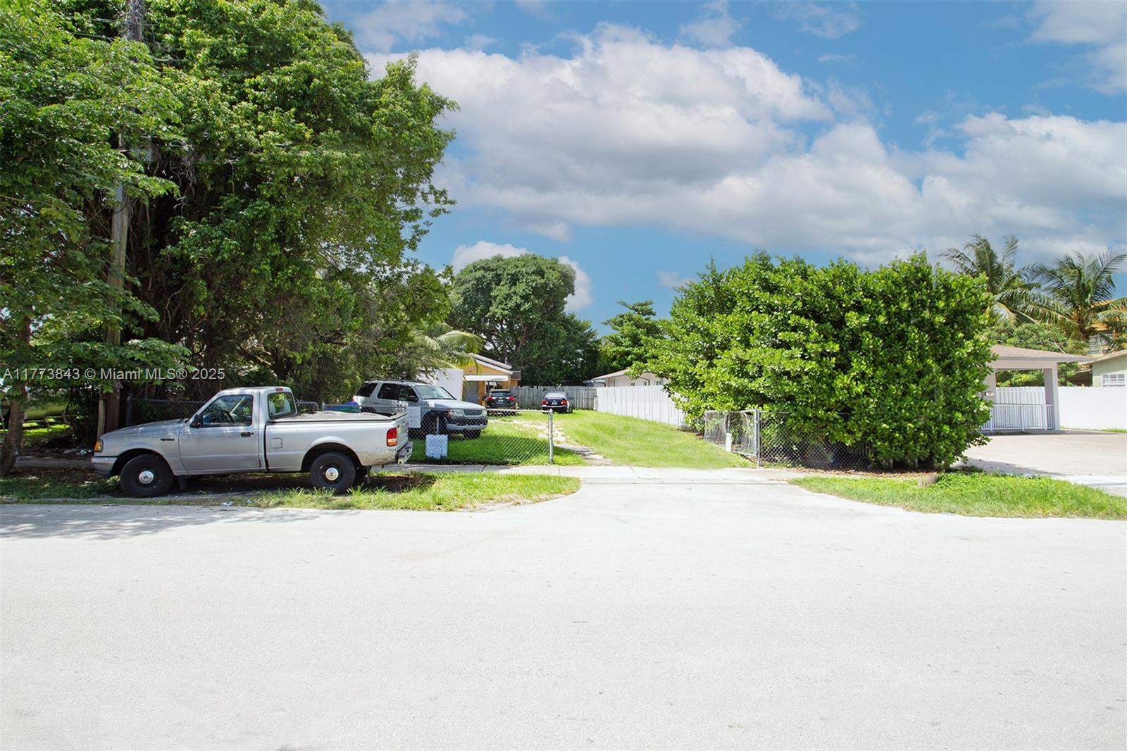 HARWOOD 2ND ADDN TO RIVER - Residential