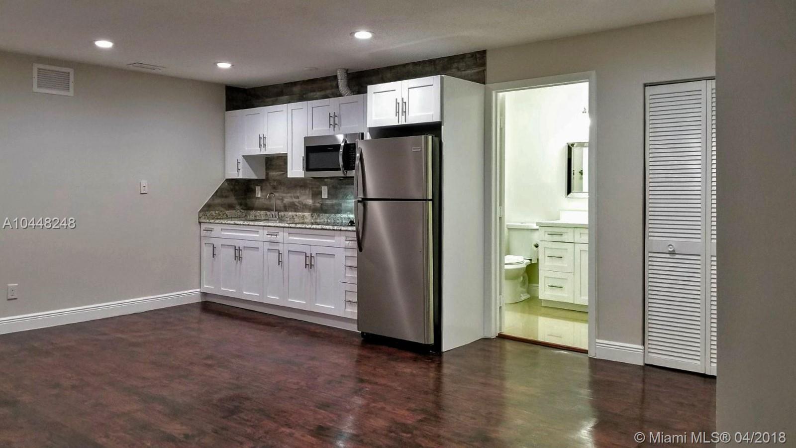 ROYAL GLEN - Residential Lease