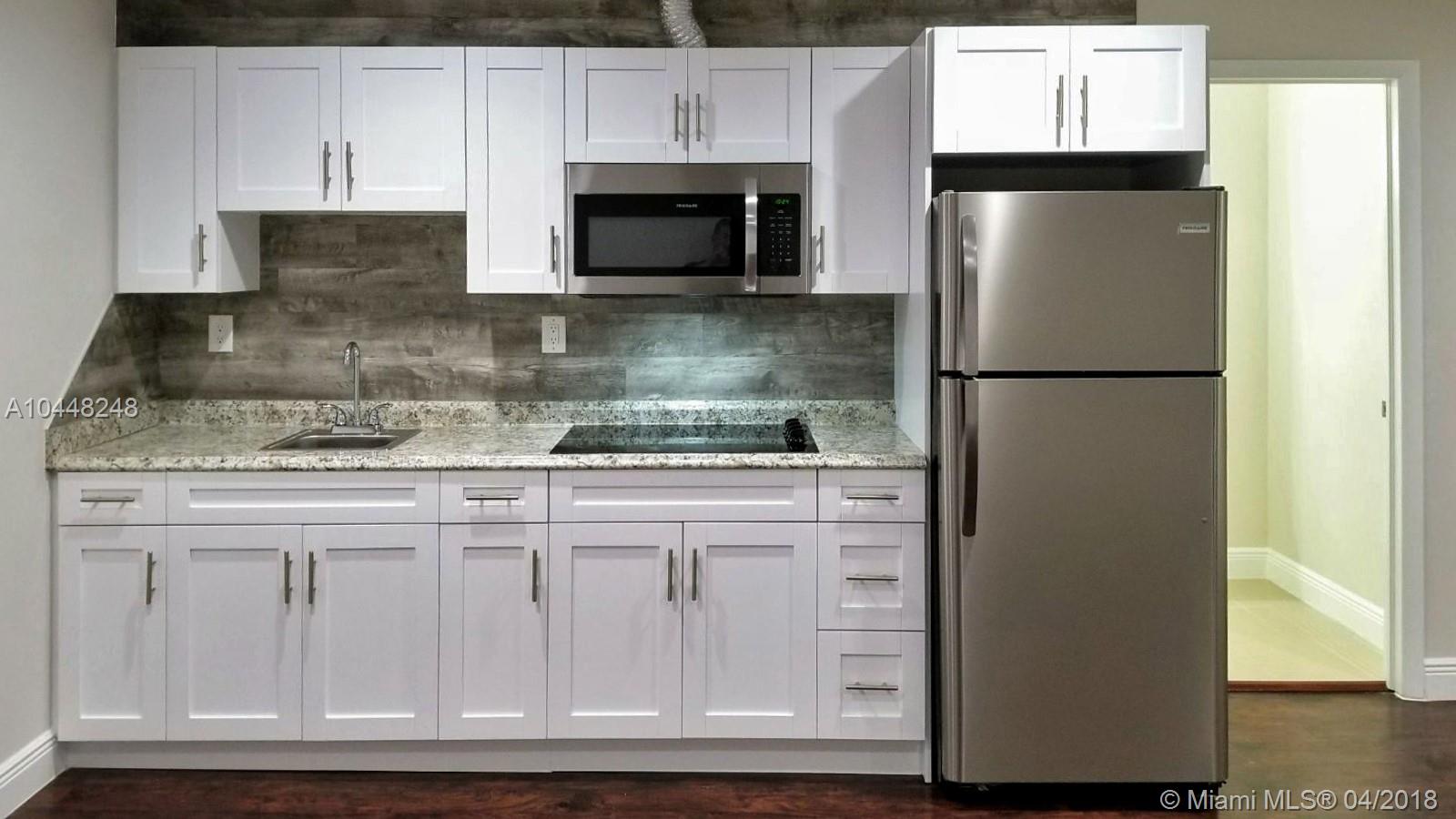 ROYAL GLEN - Residential Lease