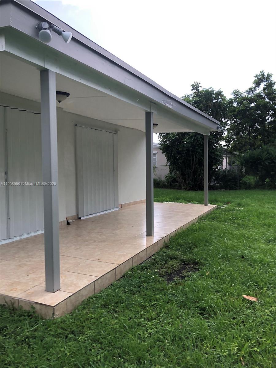 RICHMOND HILL FARMS - Residential Lease