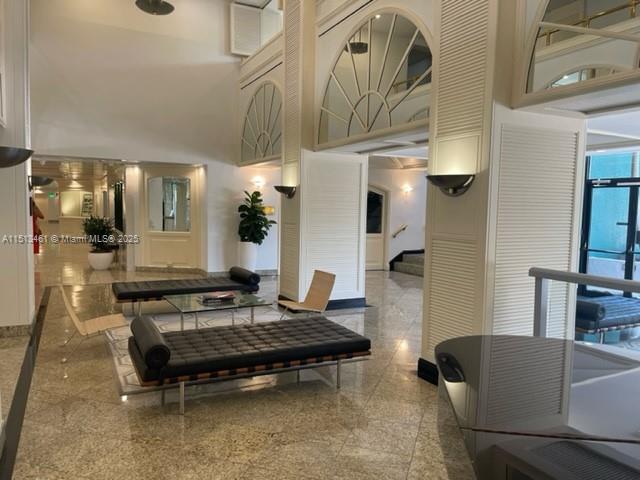THE PALM BAY YACHT CLUB C - Residential