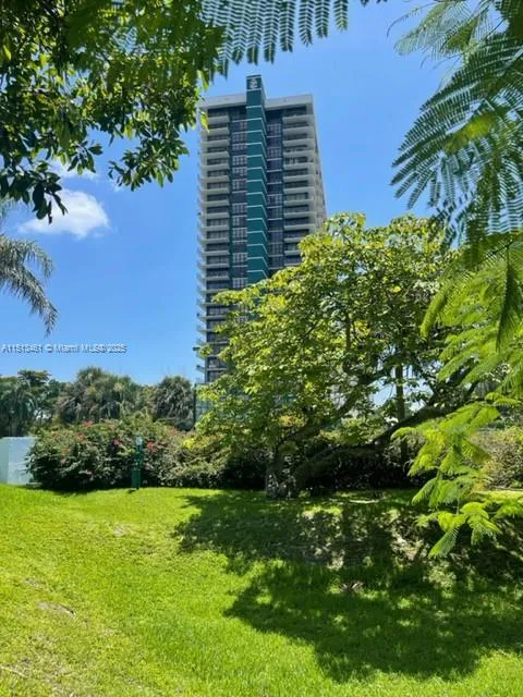 Miami, Florida 33138, United States, 2 Bedrooms Bedrooms, ,2 BathroomsBathrooms,Residential,Active,67016