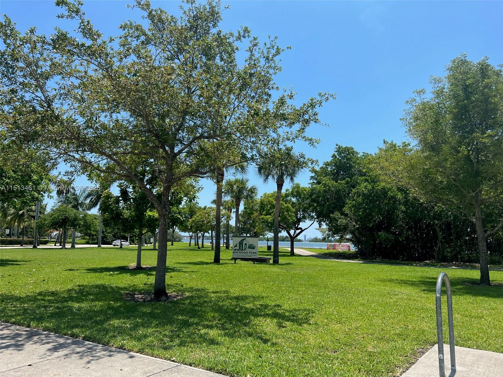THE PALM BAY YACHT CLUB C - Residential