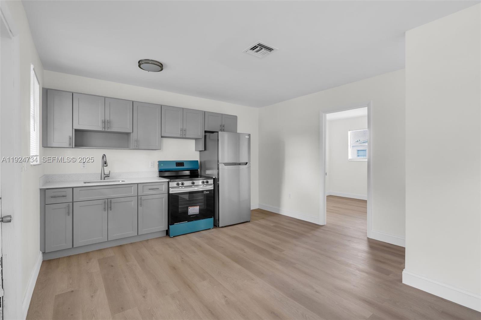 ROSEHAVEN - Residential Lease