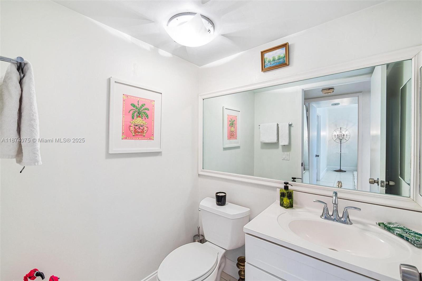 THE PALACE CONDO - Residential