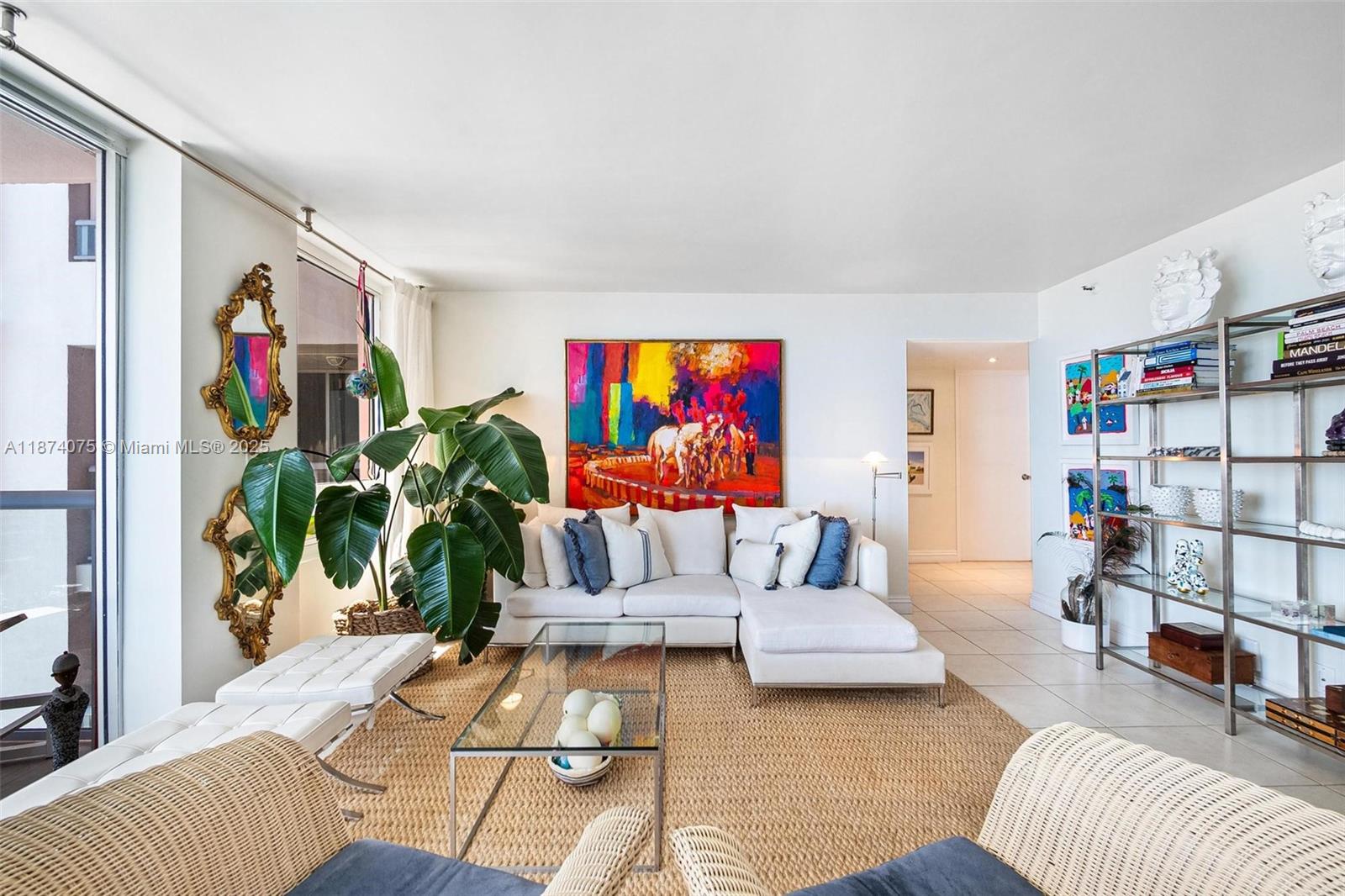 THE PALACE CONDO - Residential