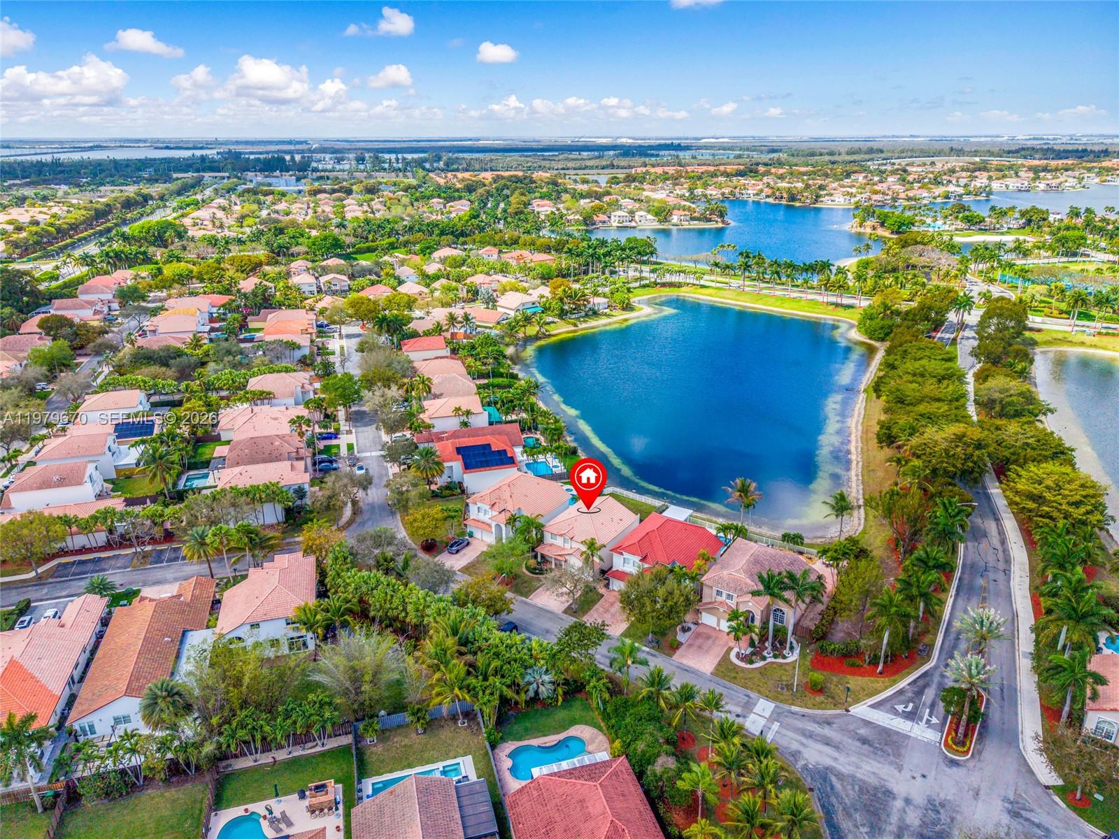 DORAL ISLES-ANTILLES - Residential