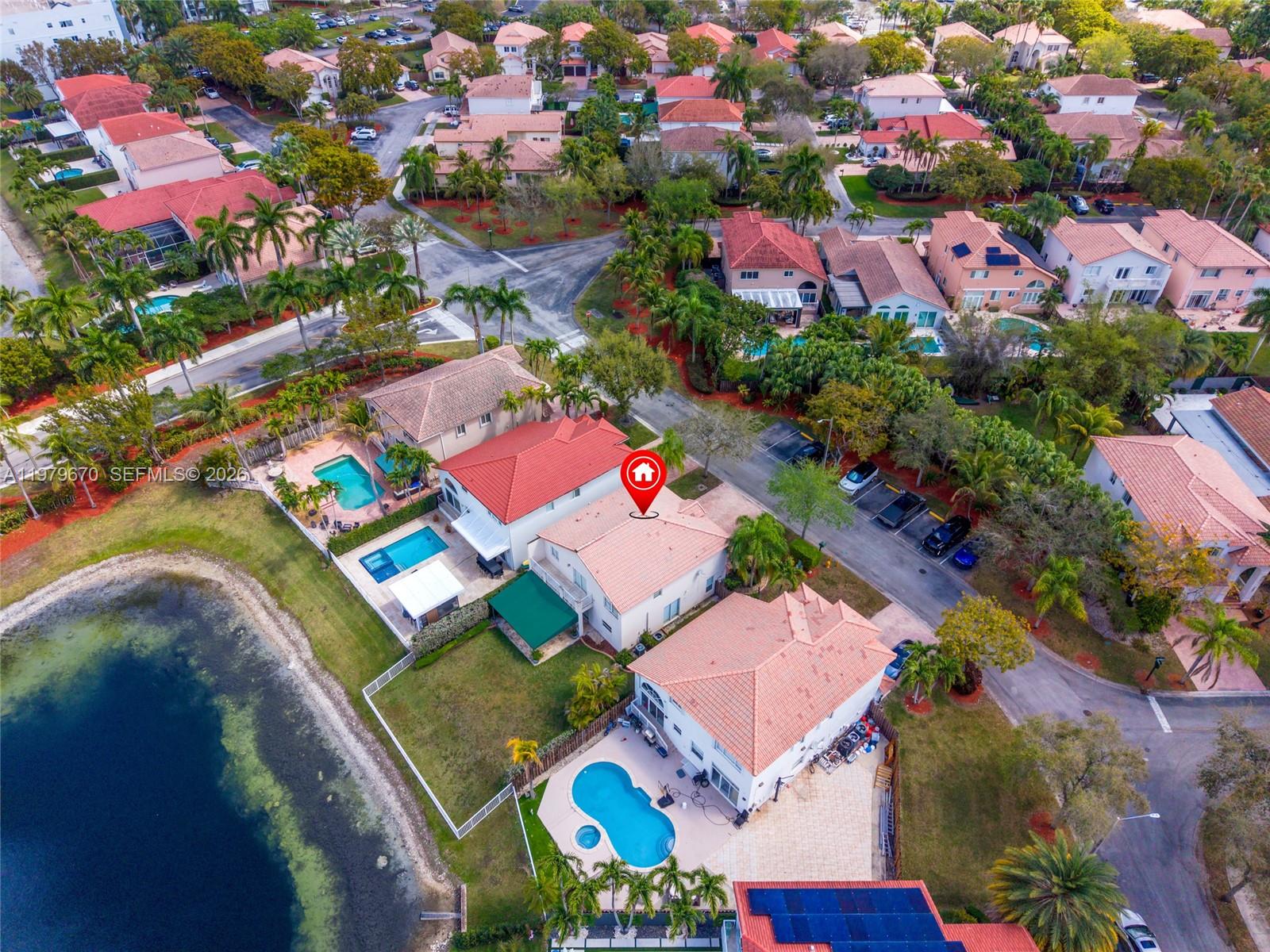 DORAL ISLES-ANTILLES - Residential