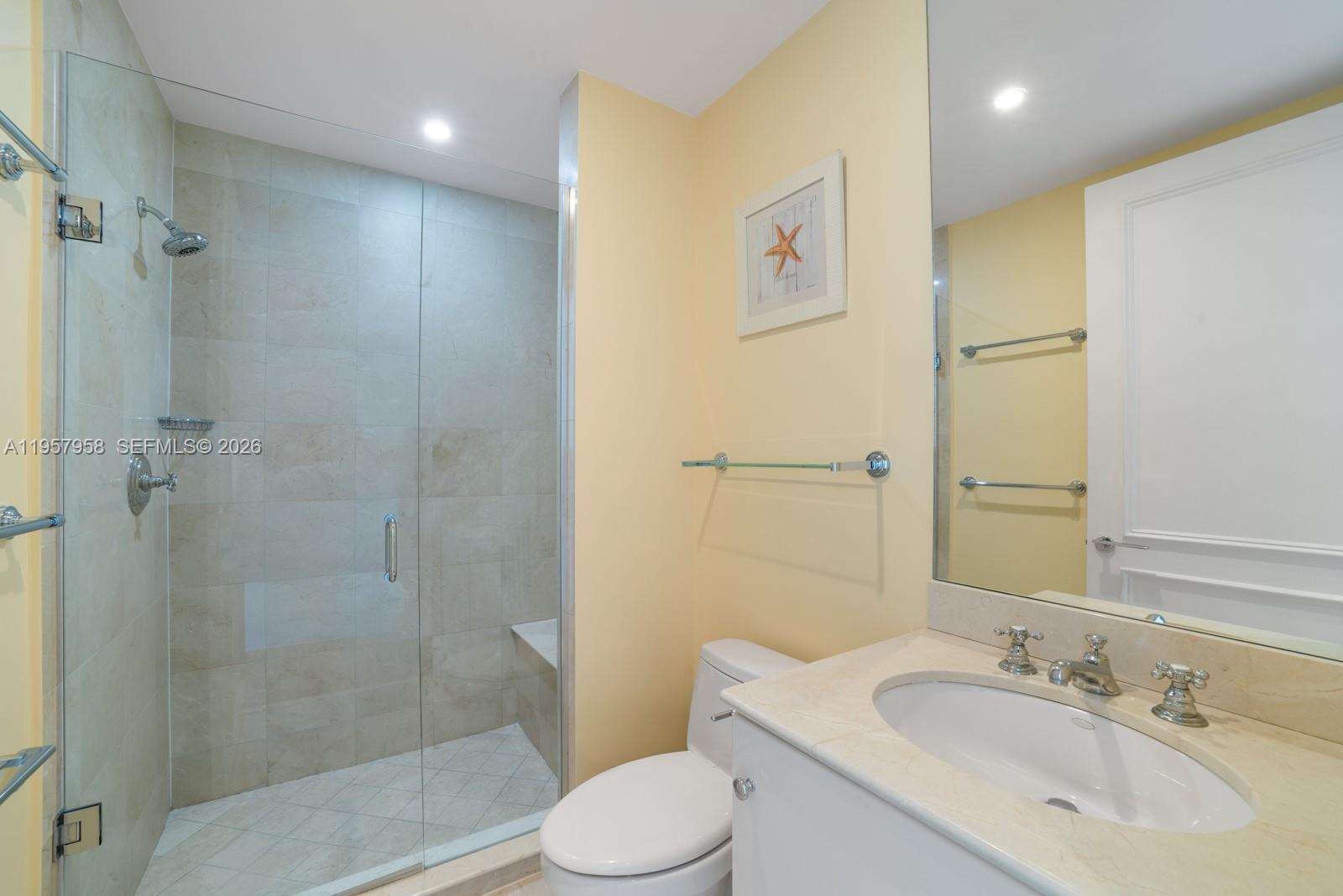 CONTINUUM ON SOUTH BEACH - Residential Lease