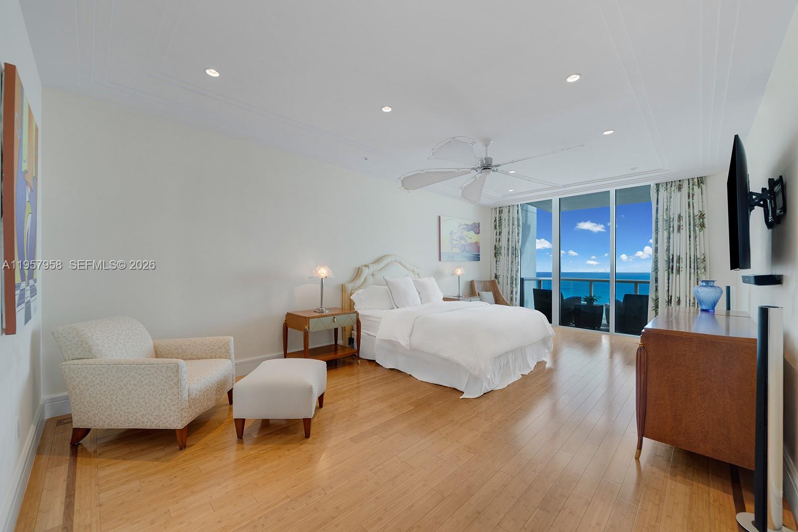 CONTINUUM ON SOUTH BEACH - Residential Lease