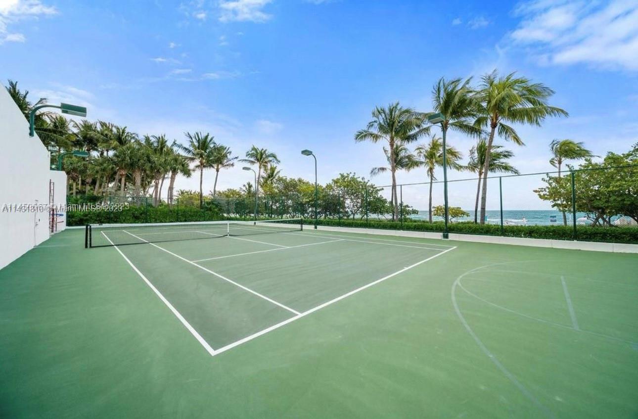 MAJESTIC TOWER - Residential