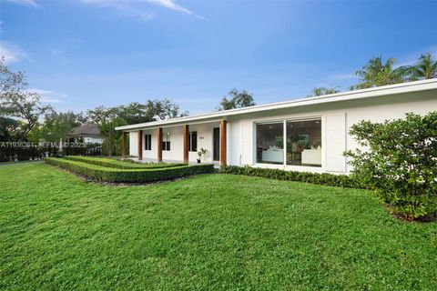 5835 SW 100th Ter Pinecrest FL 33156