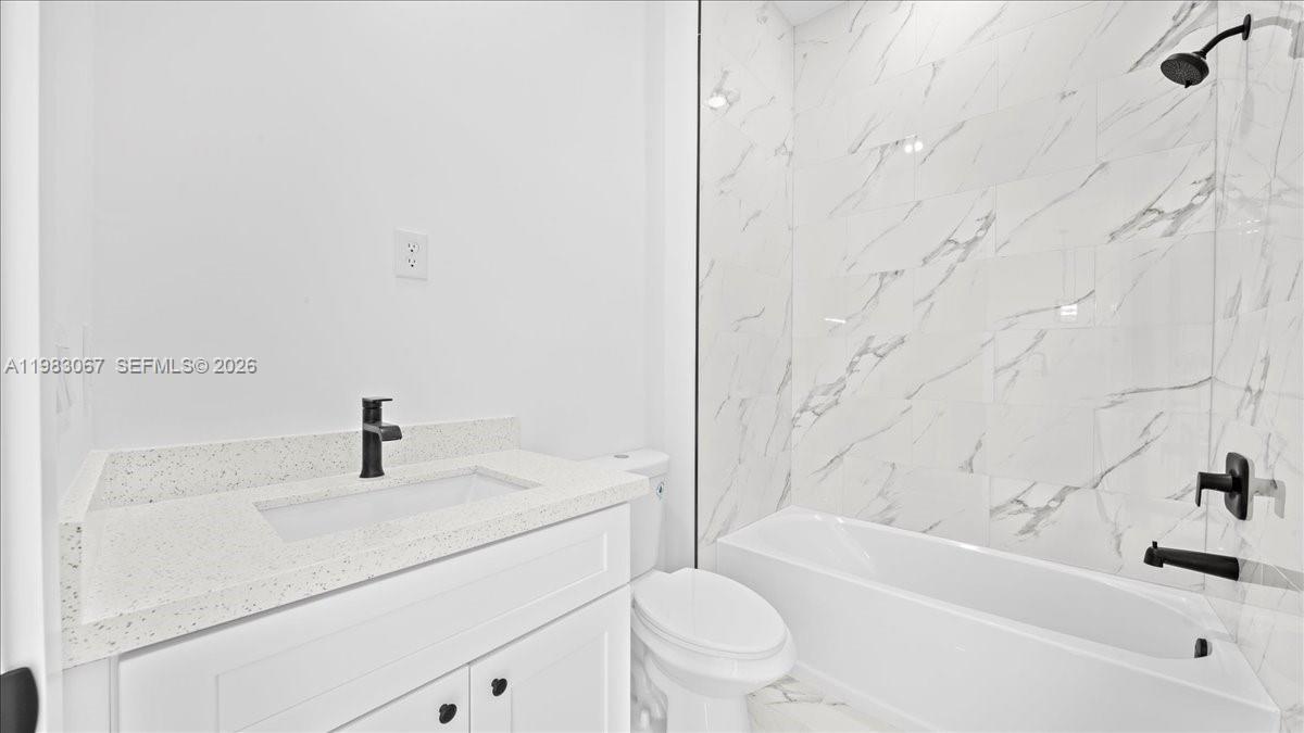 CAPE CORAL - Residential Income